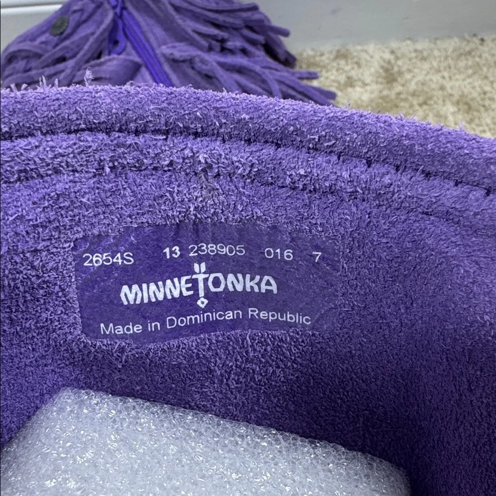 Minnetonka 3-Layer Fringe Purple Suede‎ Moccasin Boots 2654S Womens 13 Kids 13